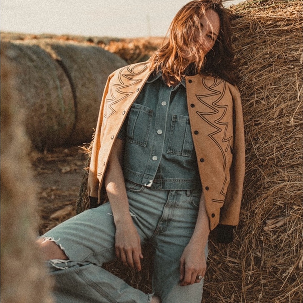 Rodeo season ready! Tan Embroidered Western bomber buckskin Jacket